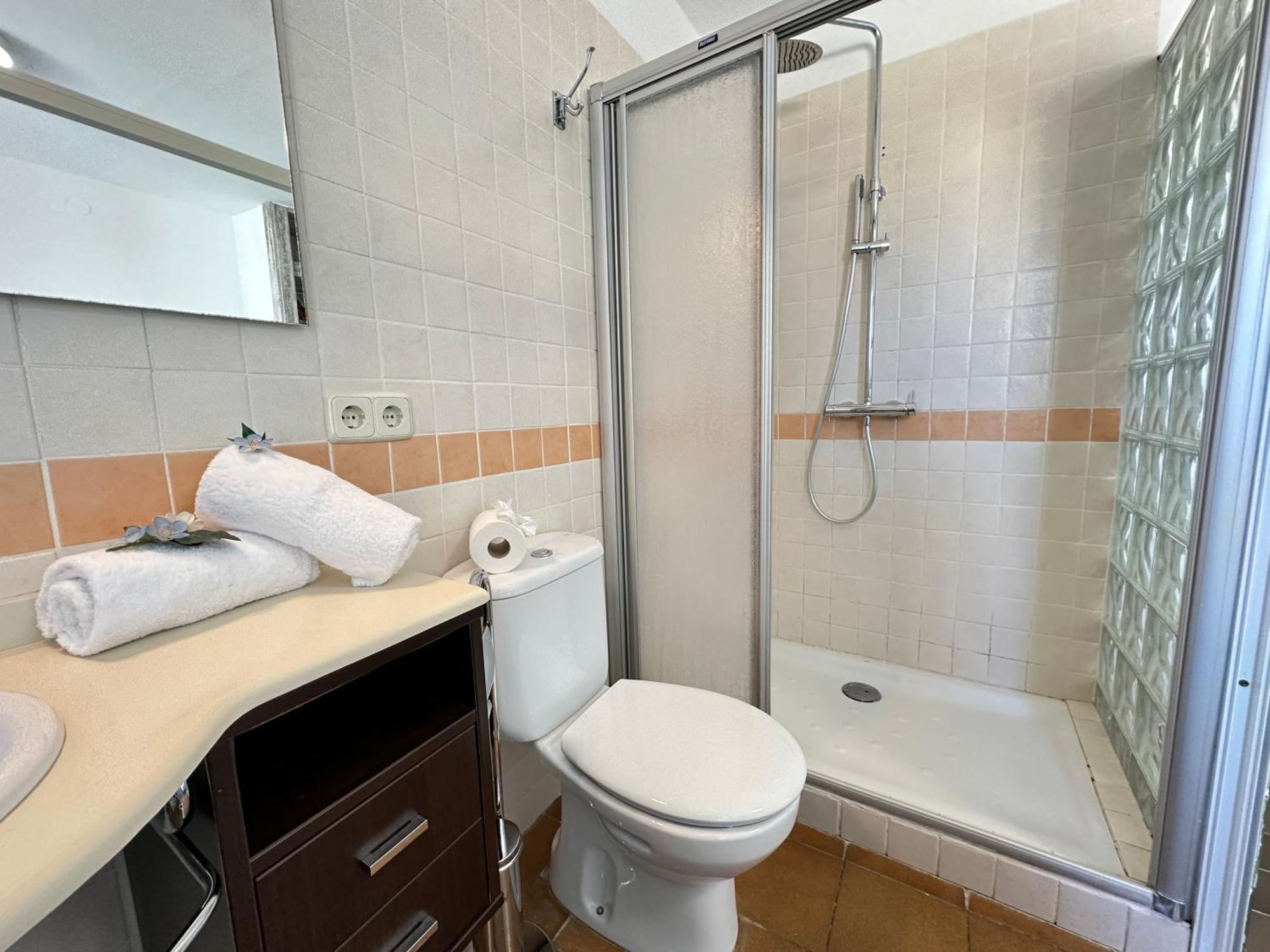 Agi Porthos Apartments โรเซส ภายนอก รูปภาพ
